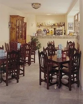 La Fuente בית הארחה *