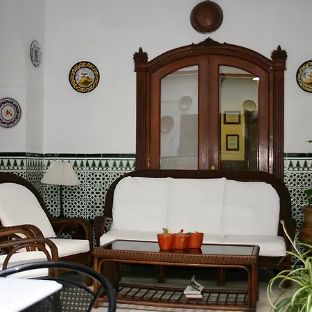 La Fuente בית הארחה
