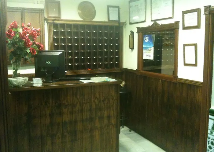 オスタル ラ フエンテ